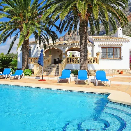 Villa Llamedos *