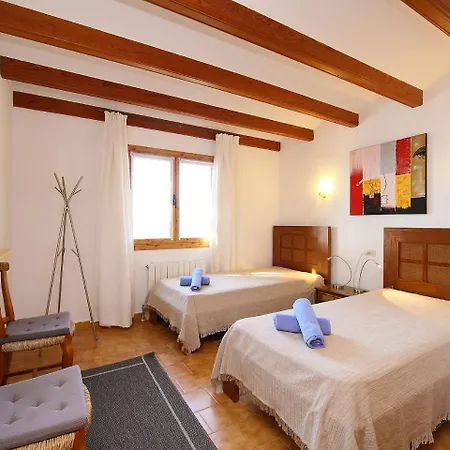 Villa Llamedos